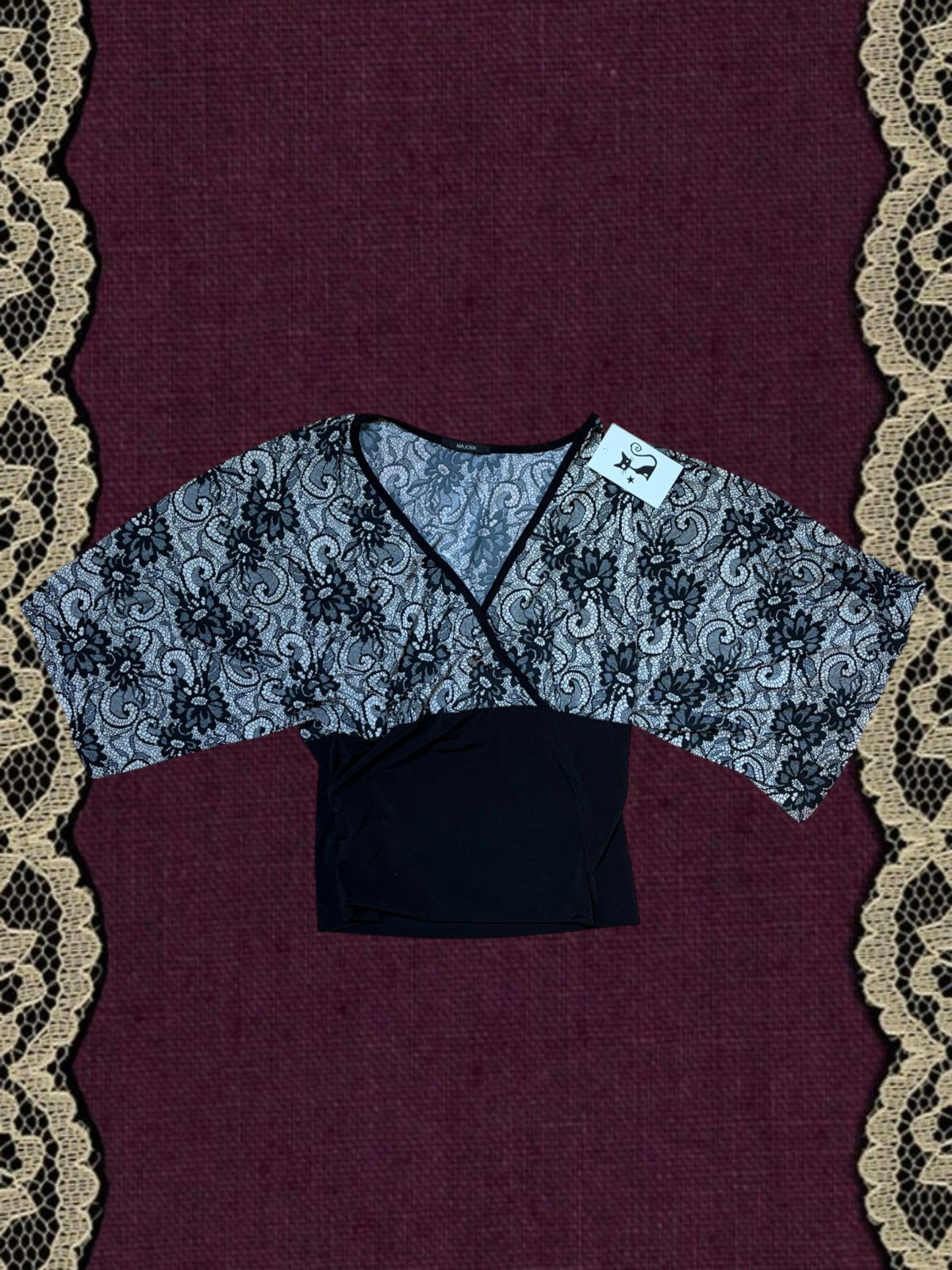 Vintage Y2K Batwing Top