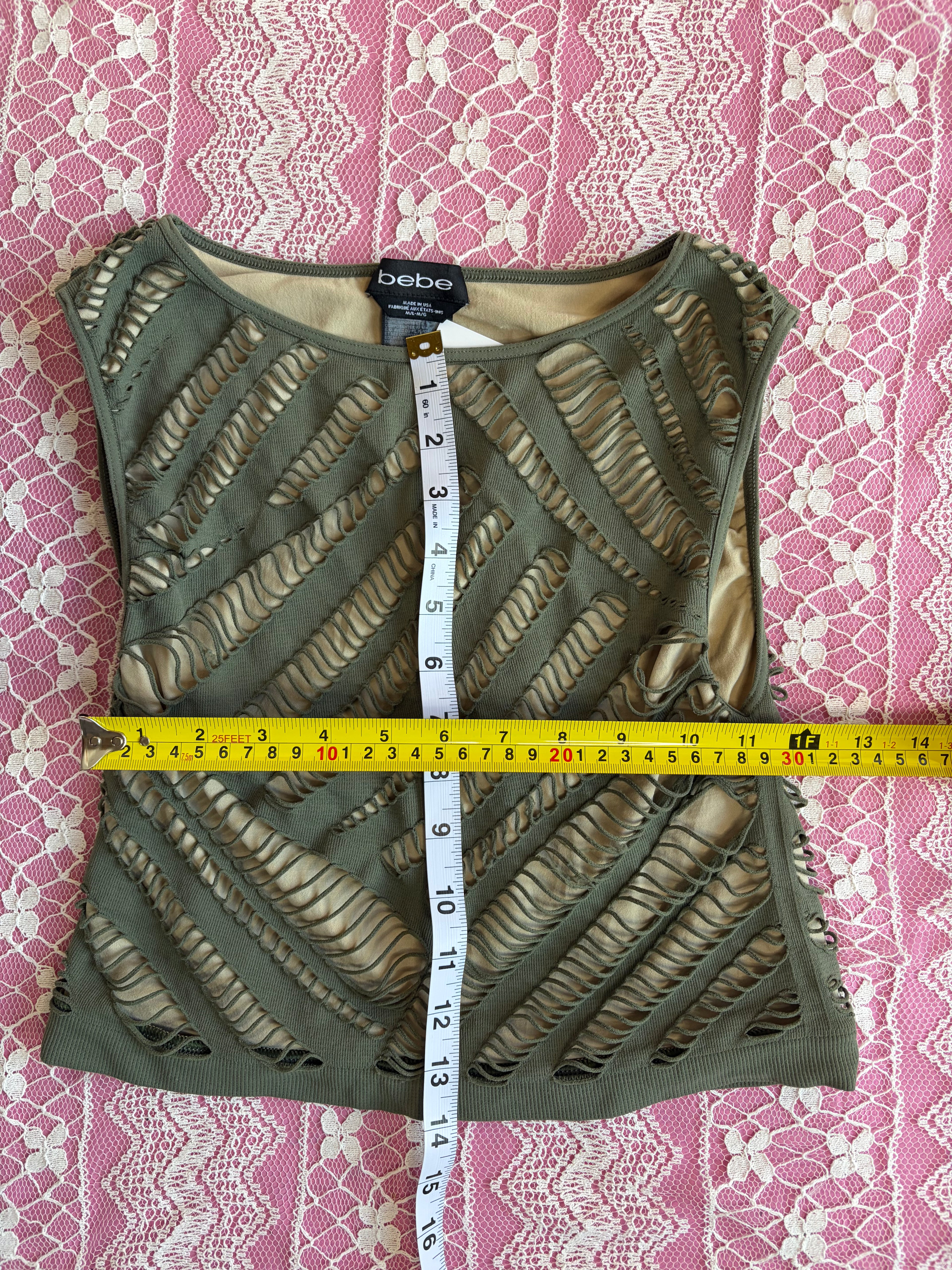Bebe Crop Top - M