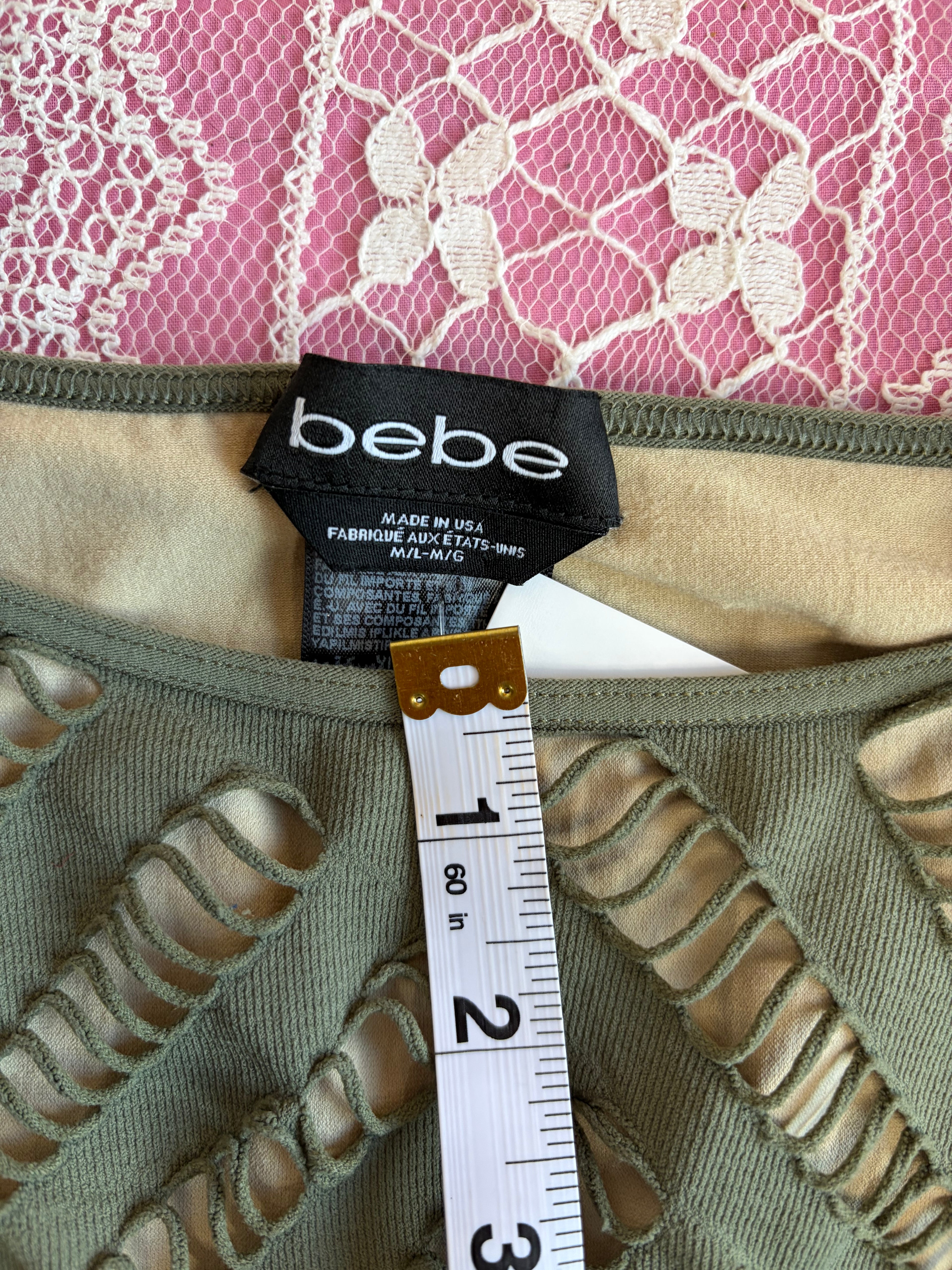Bebe Crop Top - M