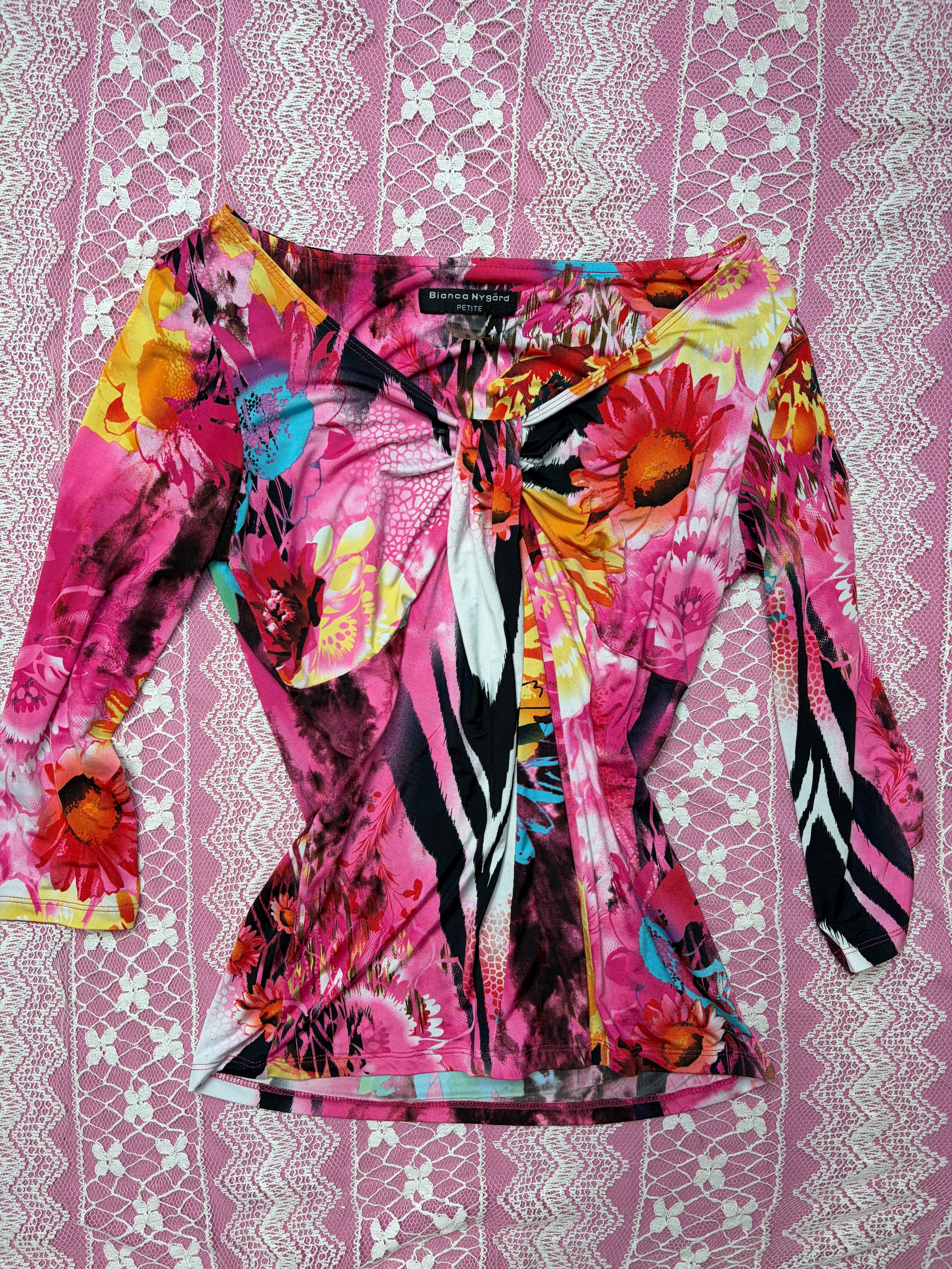 Funky Y2K 3/4 Sleeve - 6