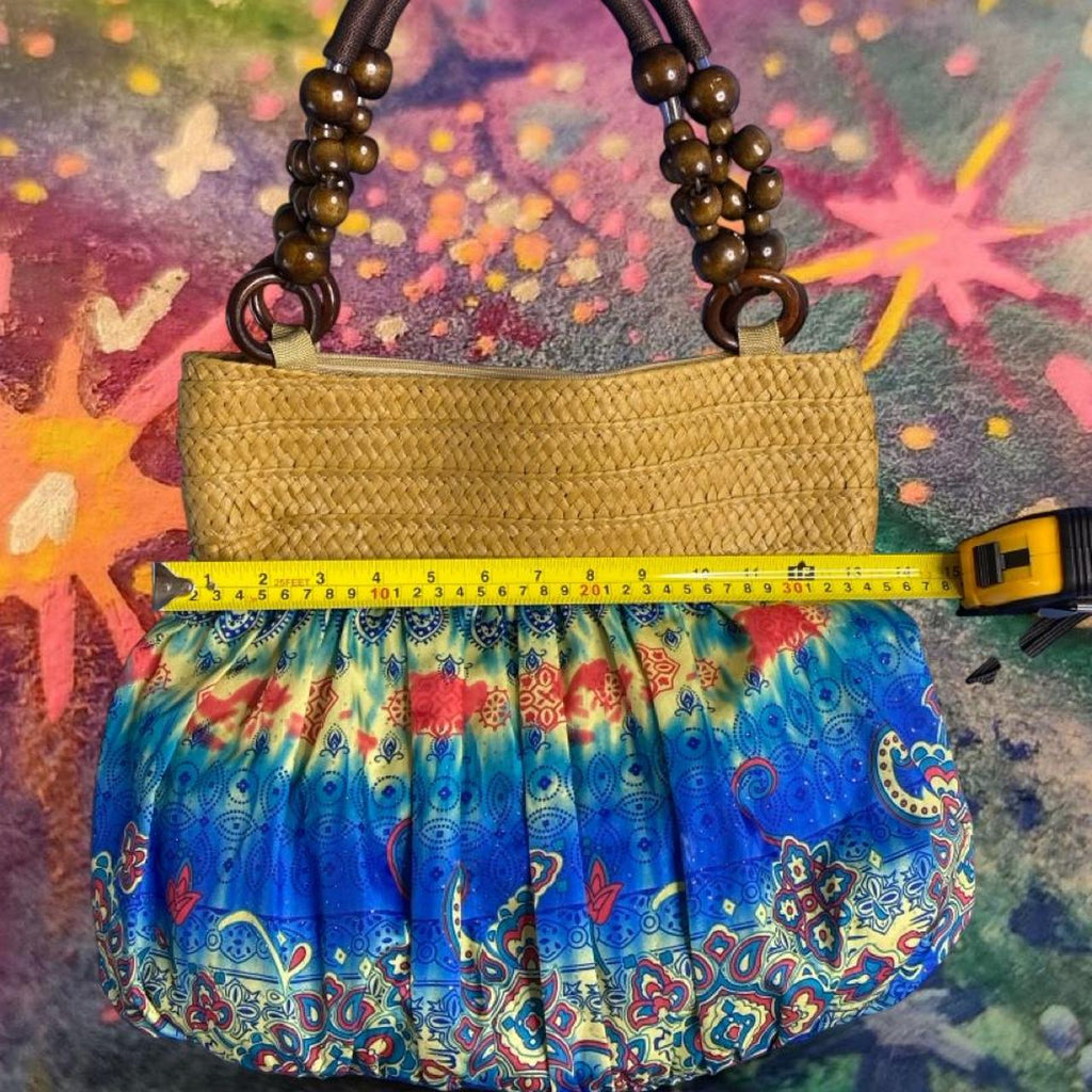 Y2K boho straw and paisley purse - height measurement